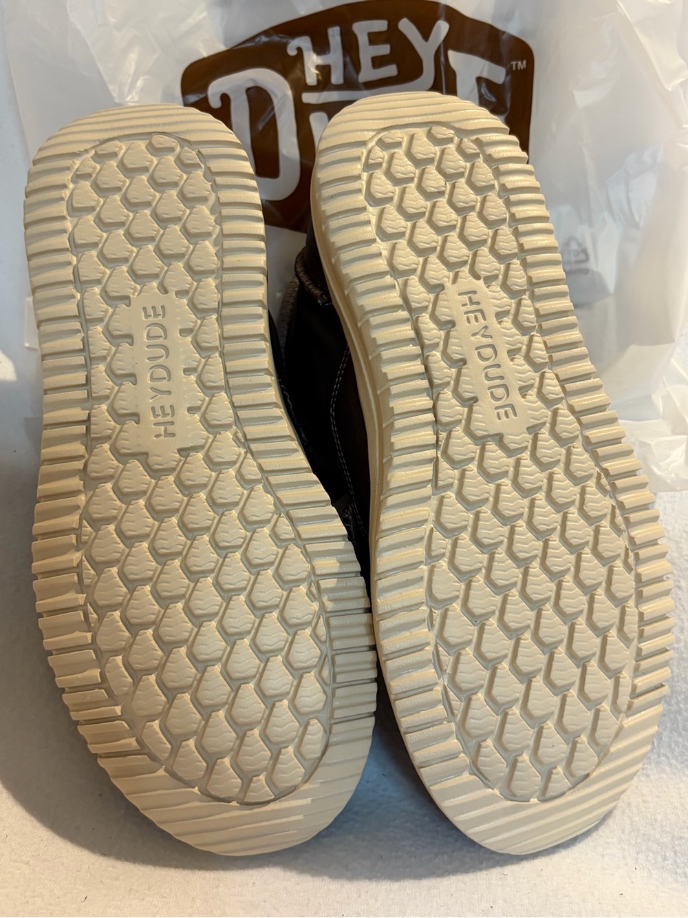 Hey Dude Bradley Y Classic Boot. Cocoa. Water Repellent. Boys/Youth 7 - Picture 8 of 8